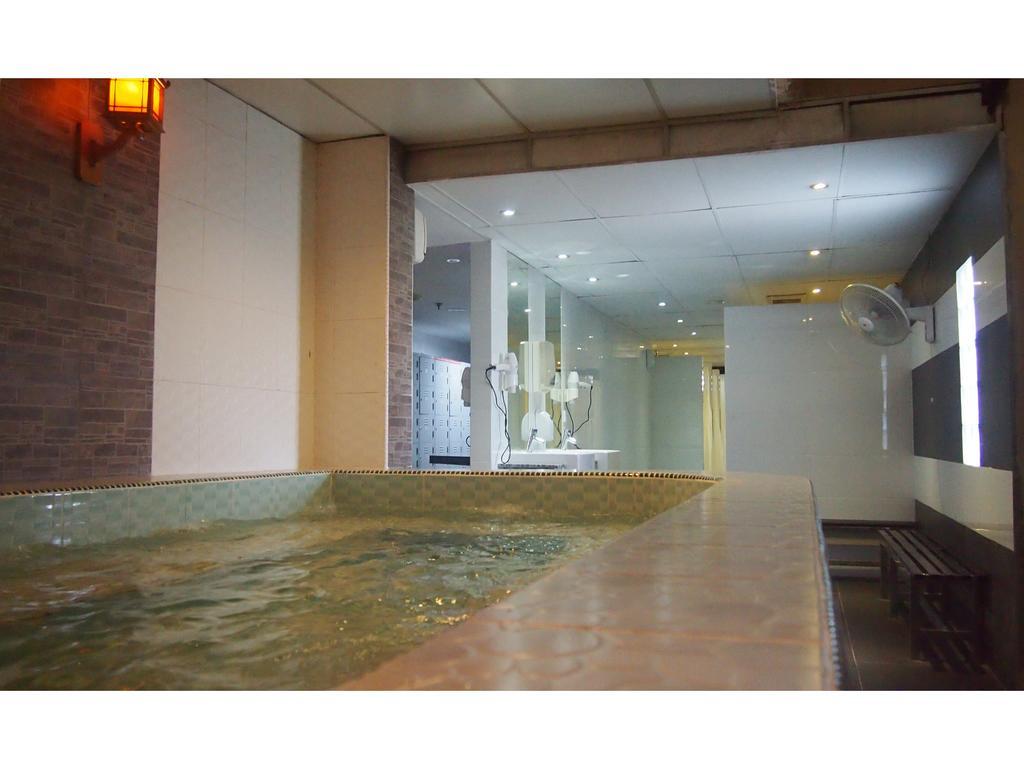 89 Hotel Batam Esterno foto